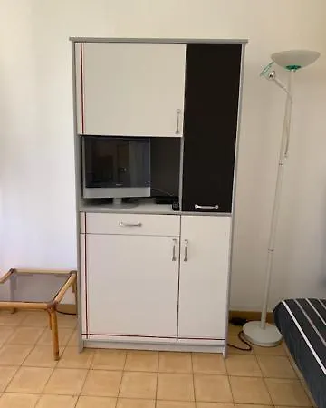6 Pers, 2 Chambres, Terrasse, Piscine Et Parking, A 50m De La Mer - Ref Capao28 شقة