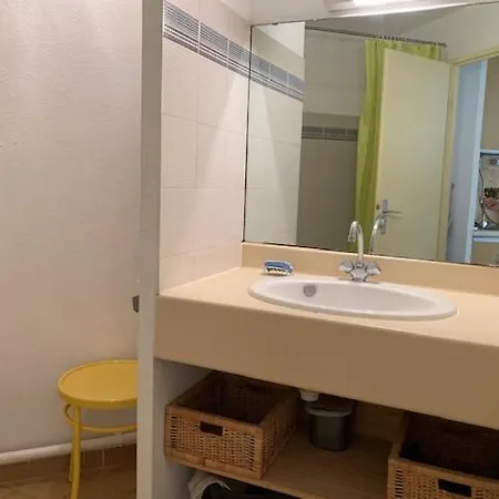 6 Pers, 2 Chambres, Terrasse, Piscine Et Parking, A 50m De La Mer - Ref Capao28 شقة *